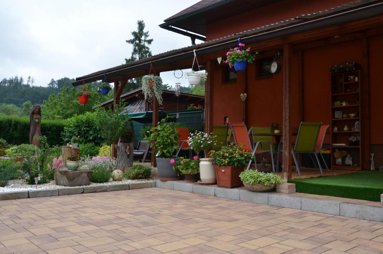 Penzion Aura Dvur Kralove nad Labem Exterior photo
